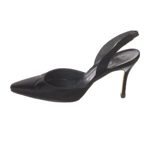 Manolo Blahnik Satin Slingback Heels